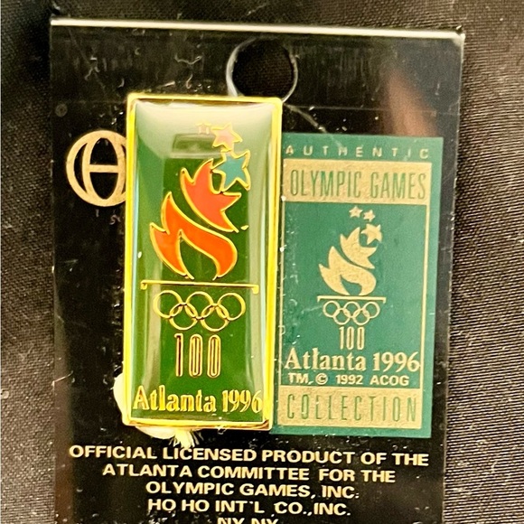 Authentic Olympic Games Collection Atlanta 1996 Green Gold Pin Memorabilia Gift - Picture 4 of 9